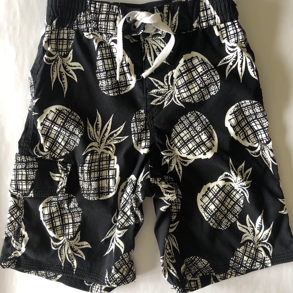Hanna Andersson Pineapple Swim Trunks 4T